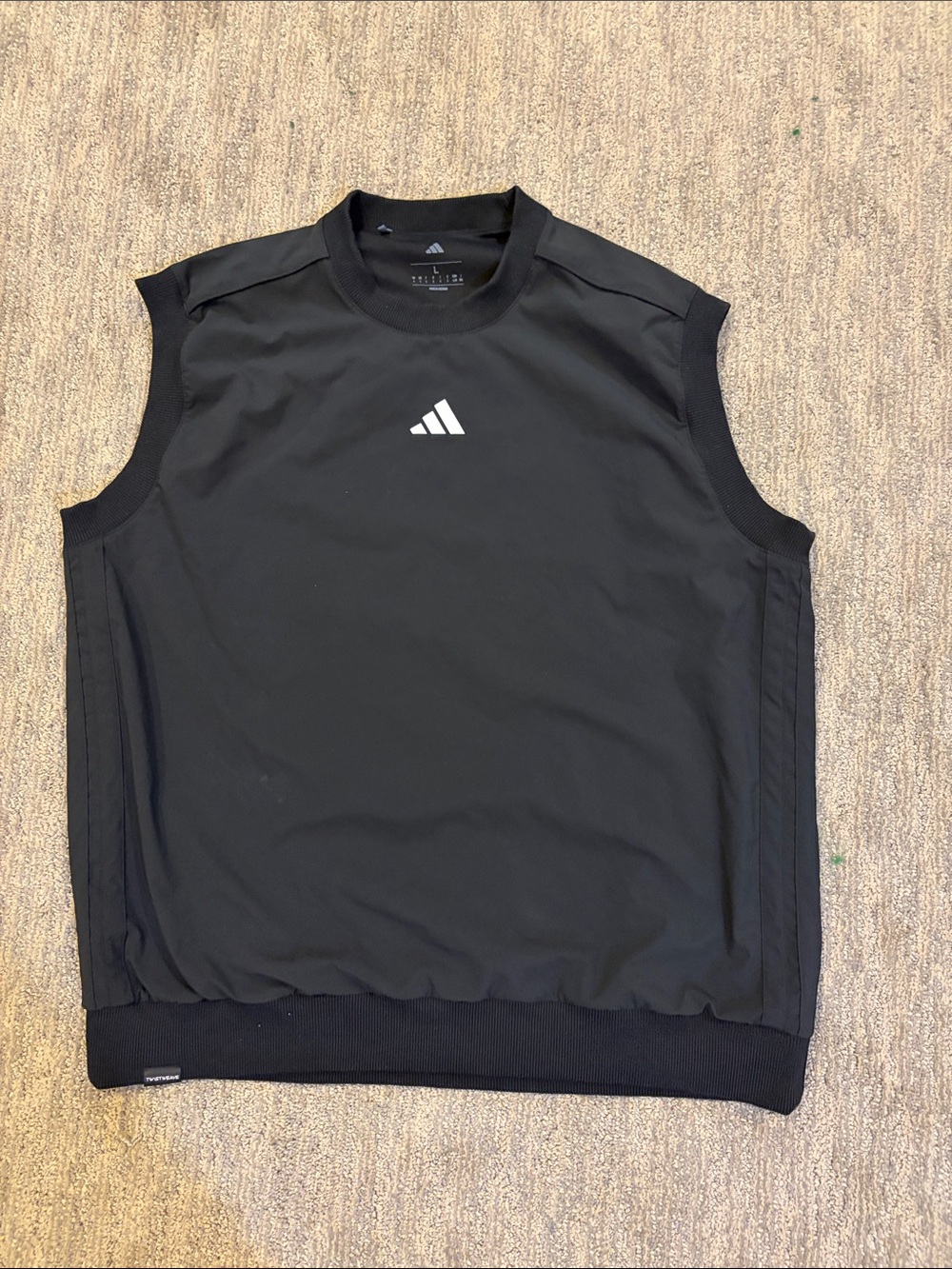 adidas men’s black golf vest